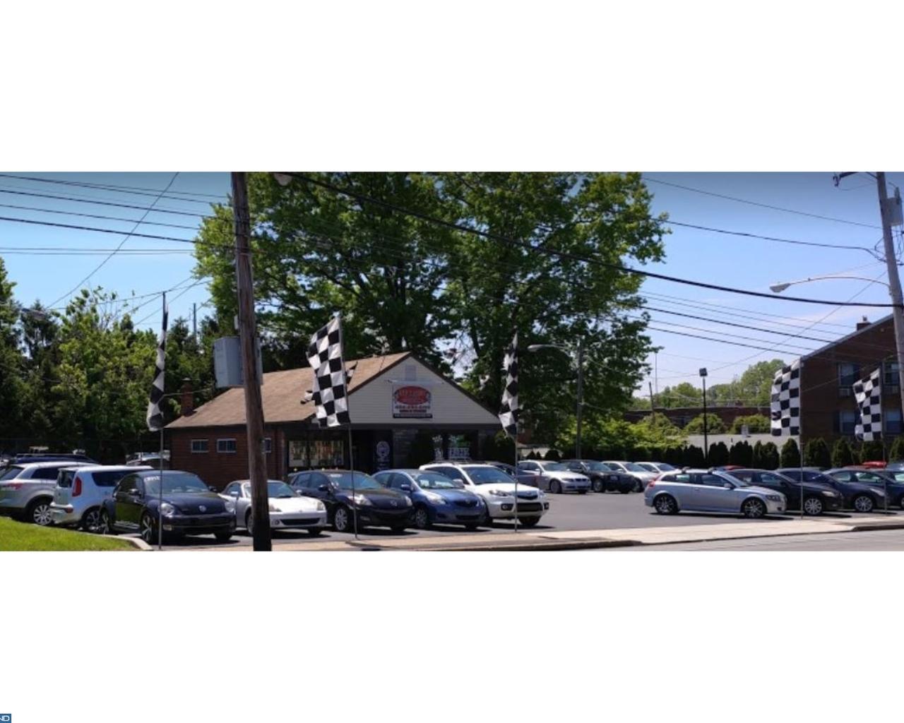 185 Macdade Boulevard - Photo 1
