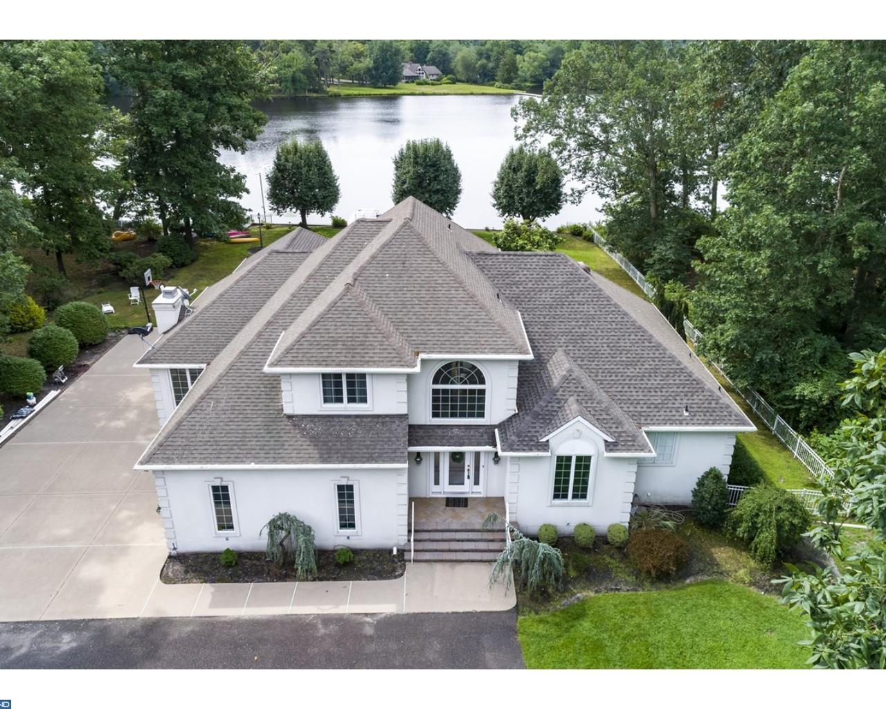 914 Central Avenue - Photo 1