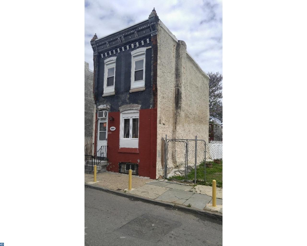 2805 Lee Street - Photo 1