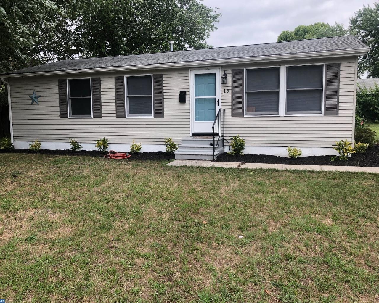 15 4TH Avenue - Photo 1