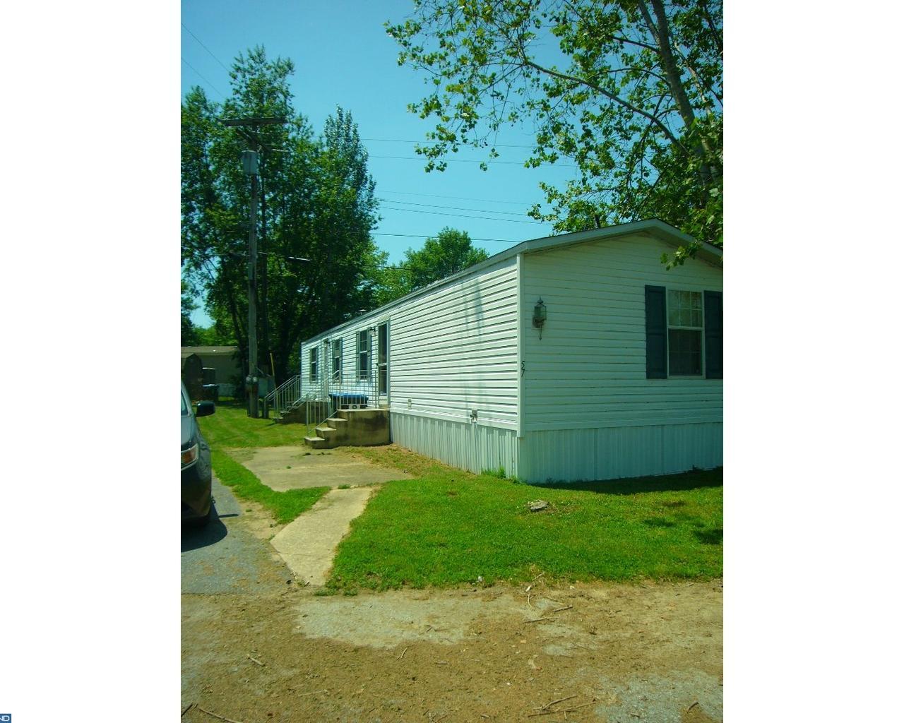 57 Sycamore Street - Photo 1