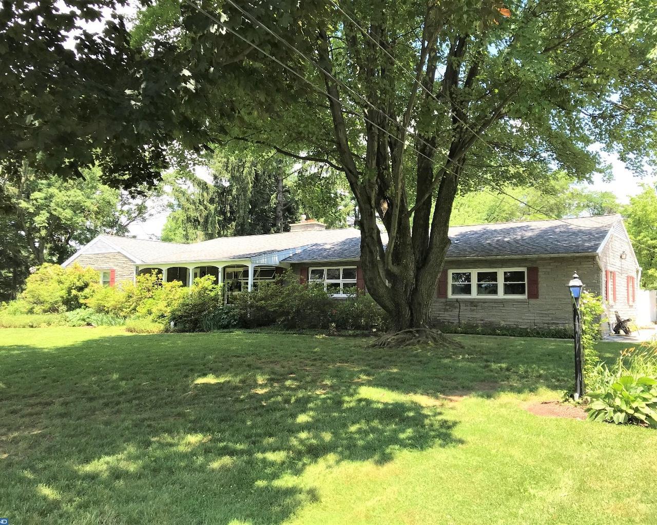 1809 Kings Highway - Photo 1