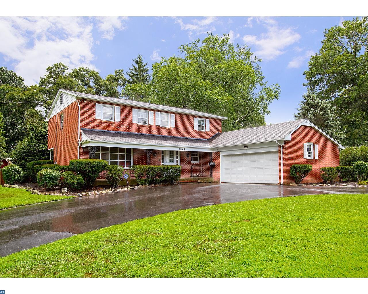1241 Heartwood Drive - Photo 1