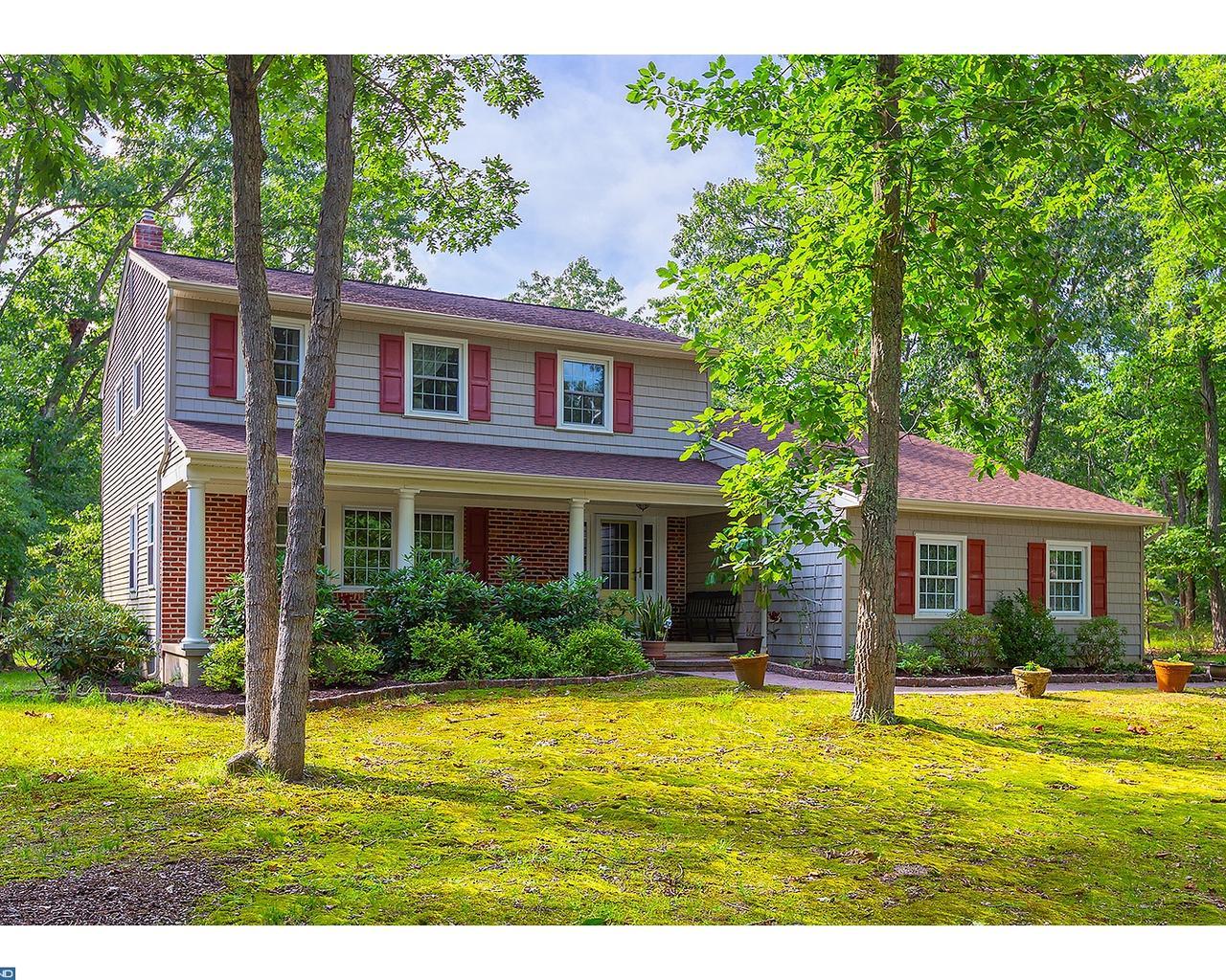 1003 Shawnee Lane - Photo 1