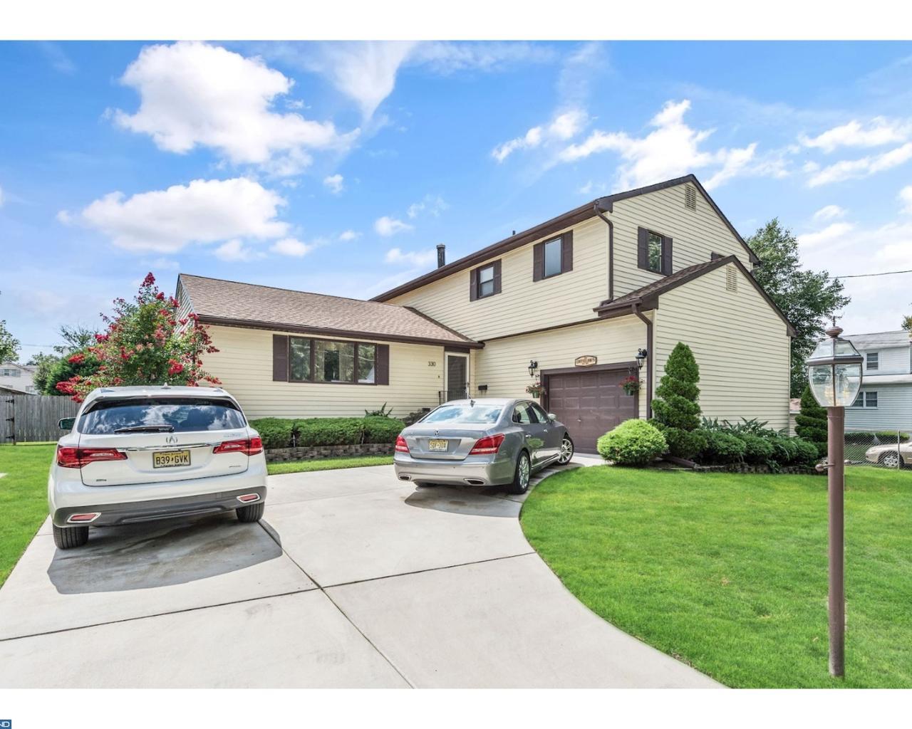 330 Lincoln Avenue - Photo 1