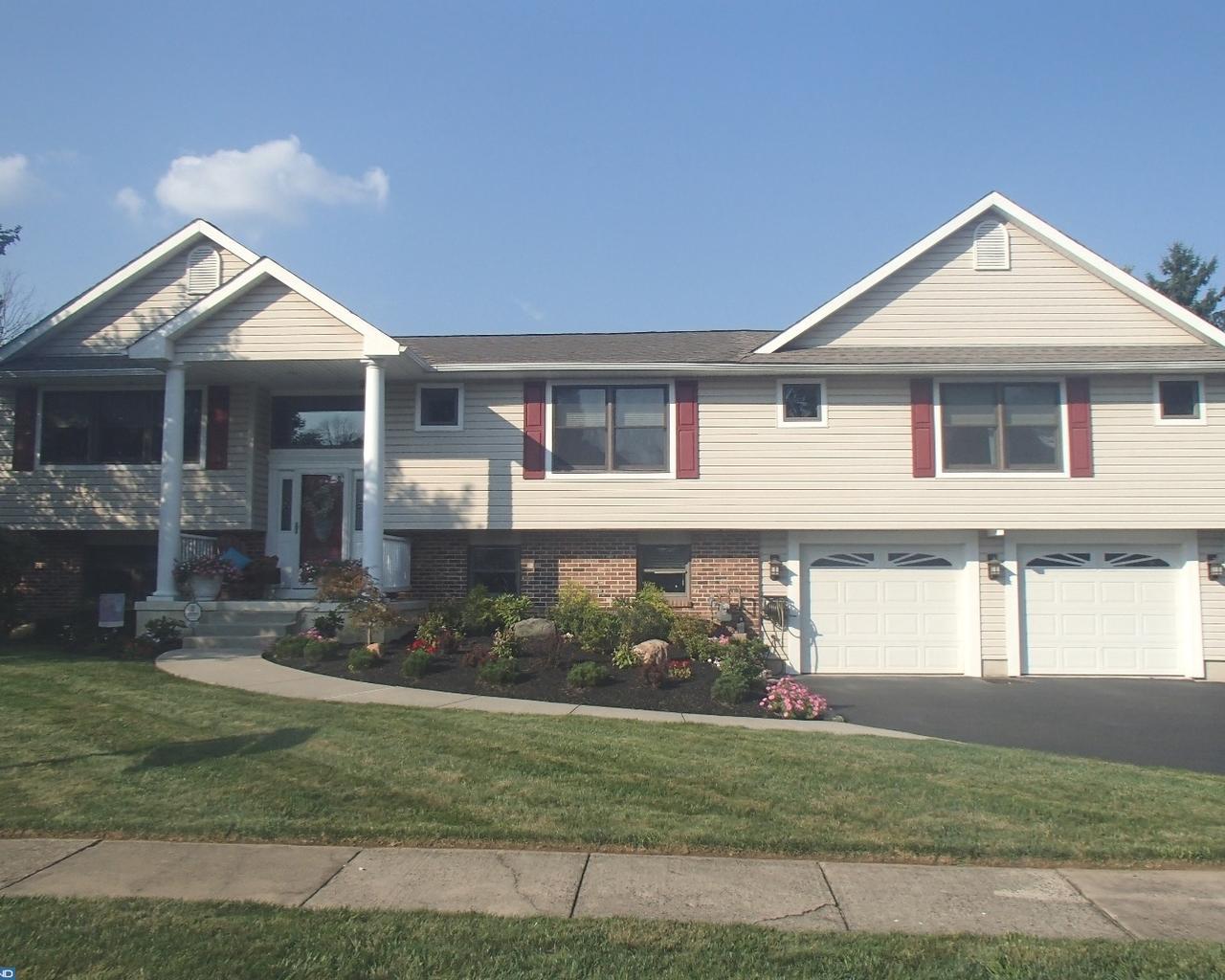 681 Claire Road - Photo 1