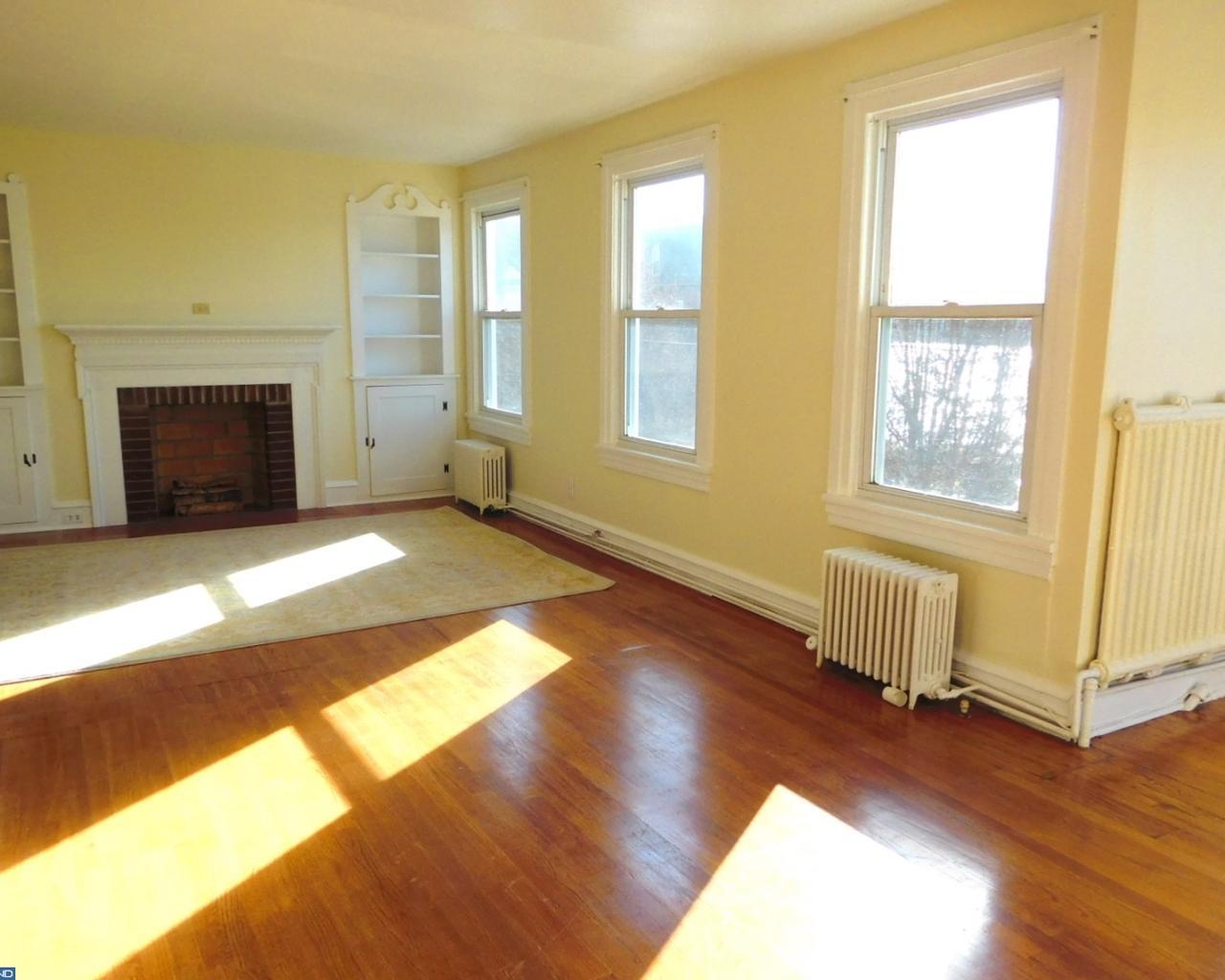 431 Radcliffe Street - Photo 1