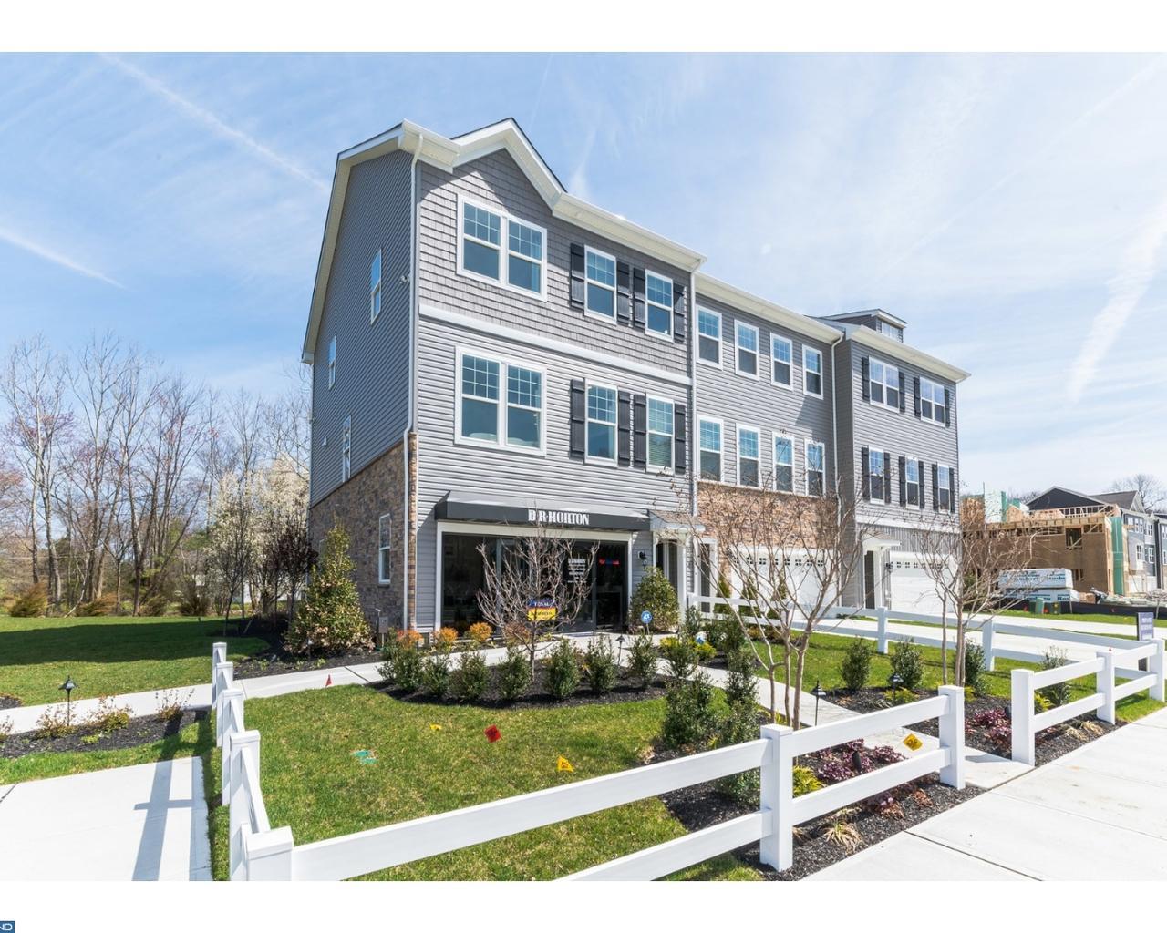 23 Sullivan Way - Photo 1