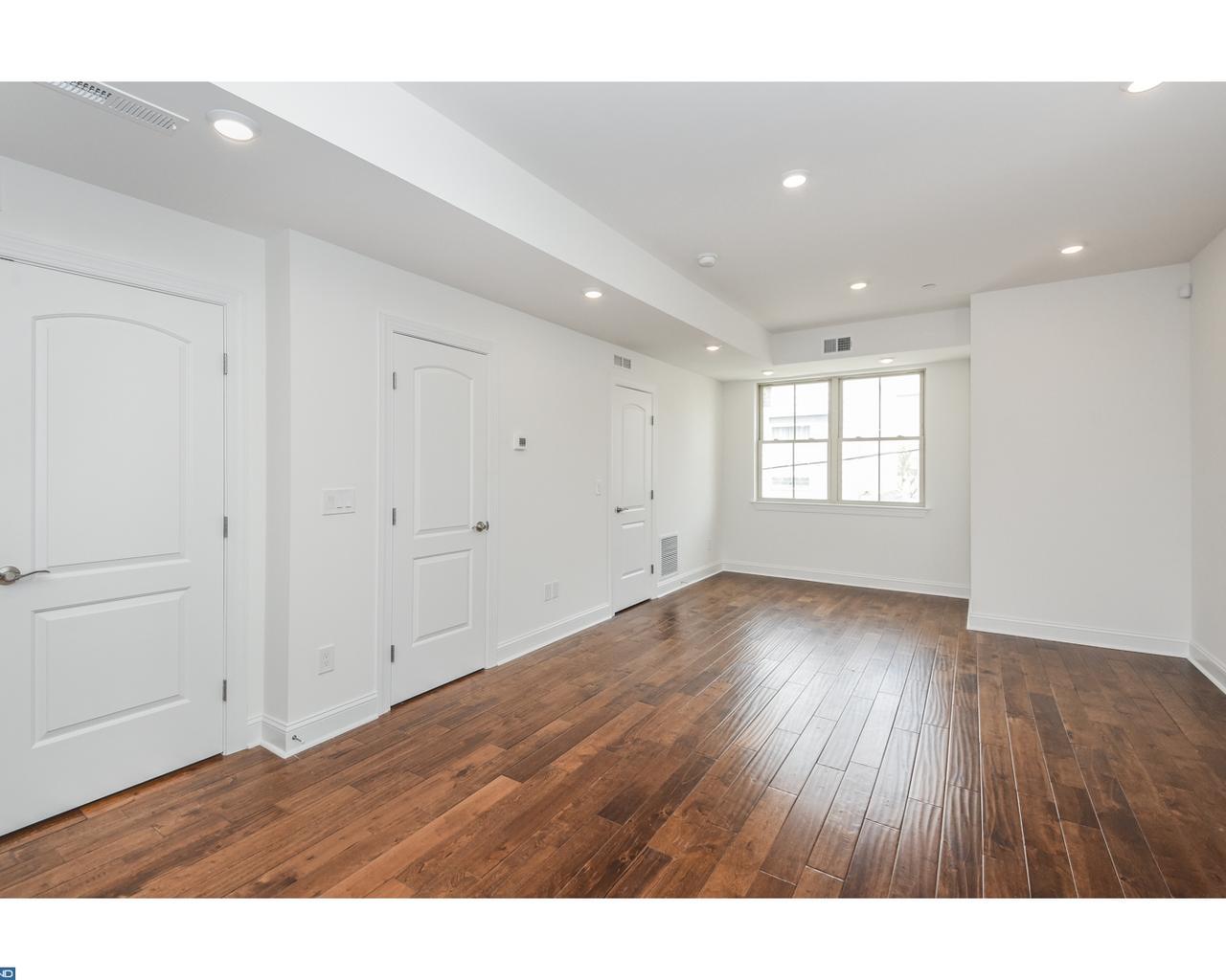 2132 Sergeant Street - Photo 1