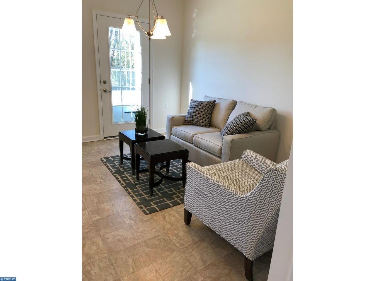 73 Benford Lane - Photo 1
