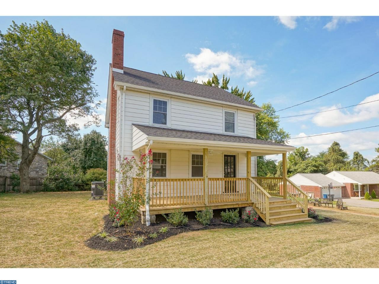 1304 Burke Road - Photo 1