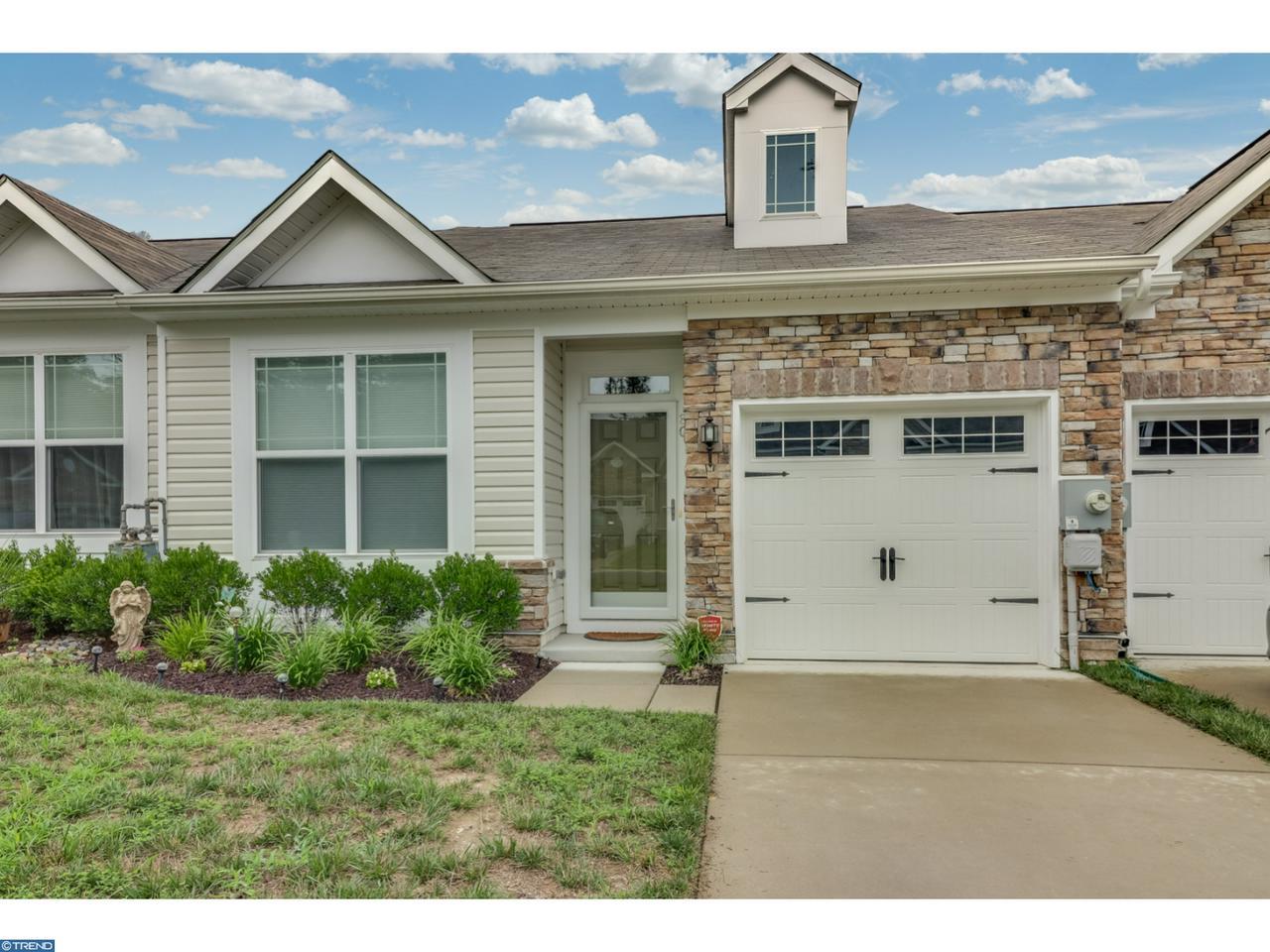 80 Starfire Court - Photo 1