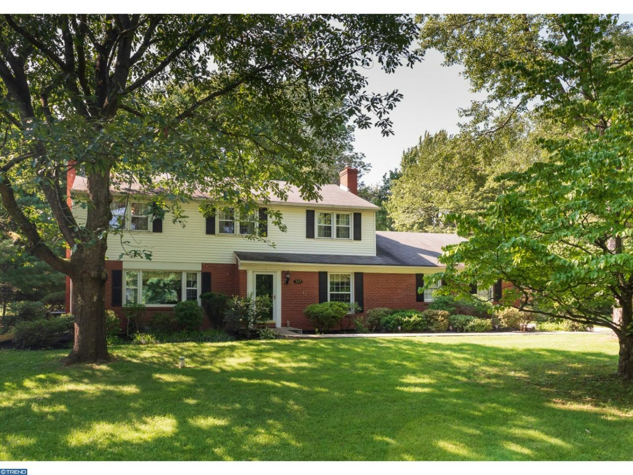529 Park Ridge Drive - Photo 1