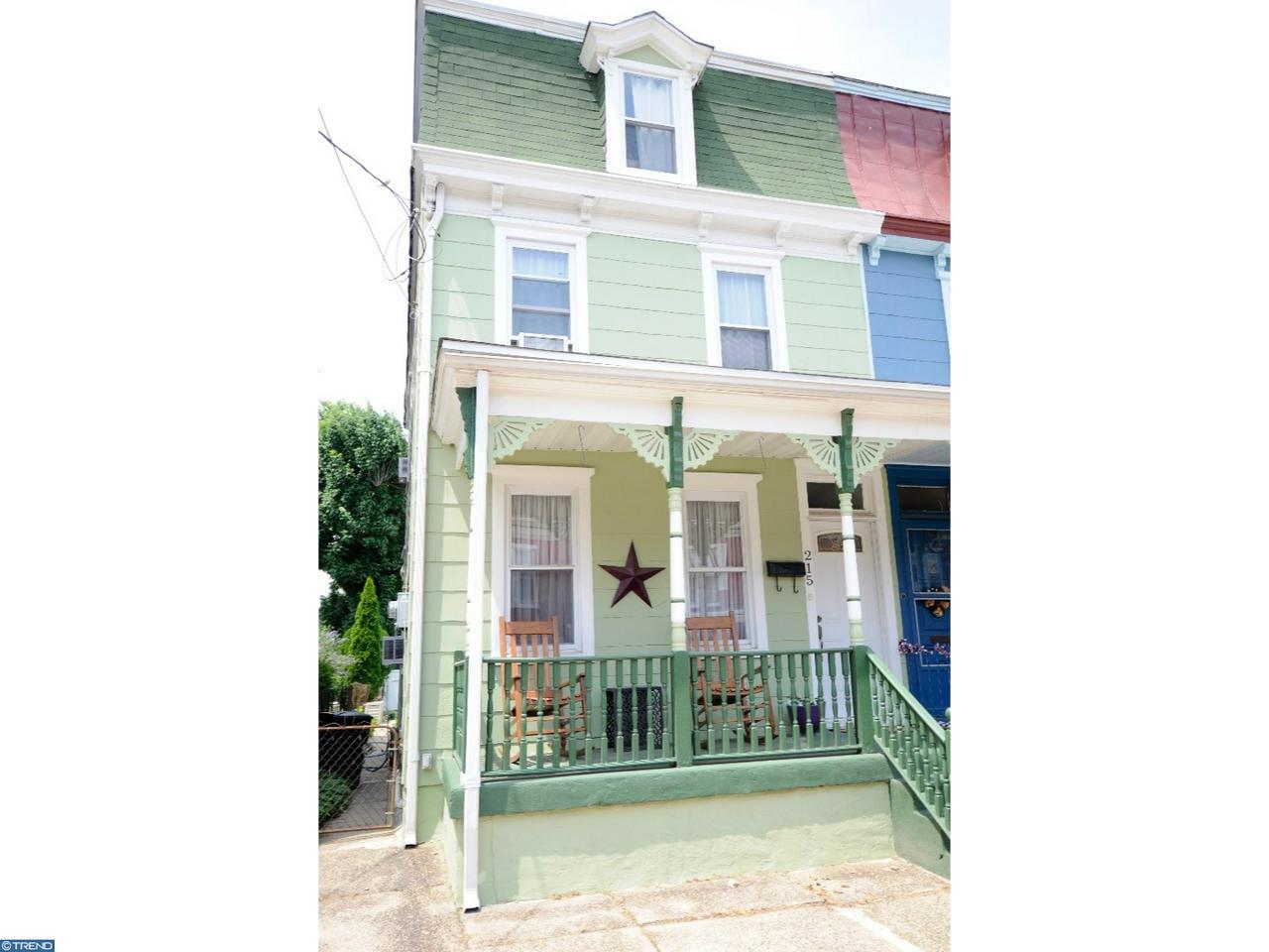 215 Union Street - Photo 1