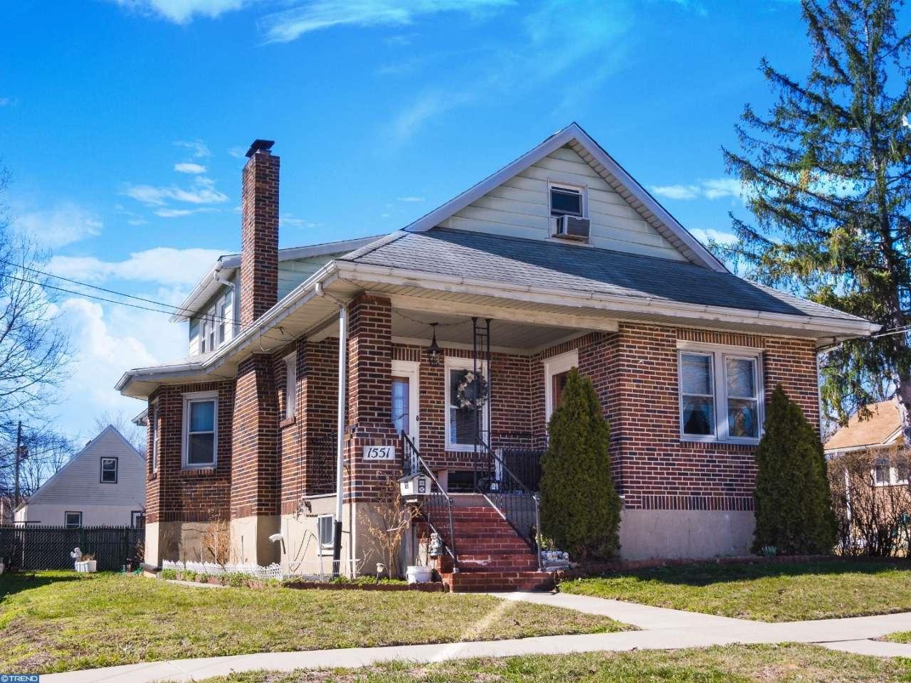 1551 River Drive - Photo 1