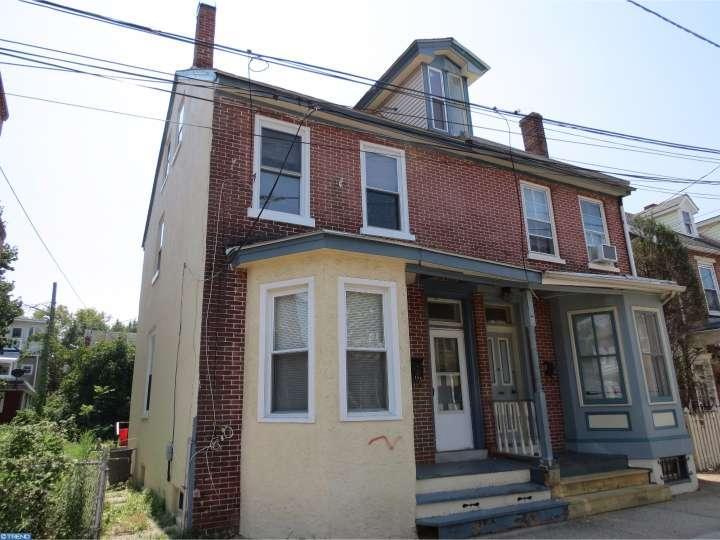 330 Penn Street - Photo 1