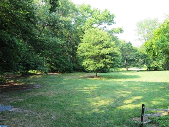 322 Maple Avenue - Photo 1