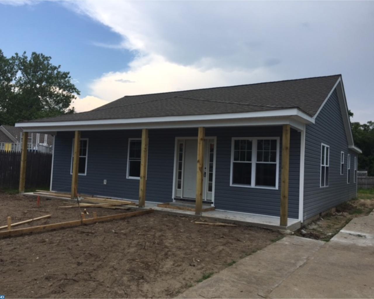 214 Mansion Avenue - Photo 1