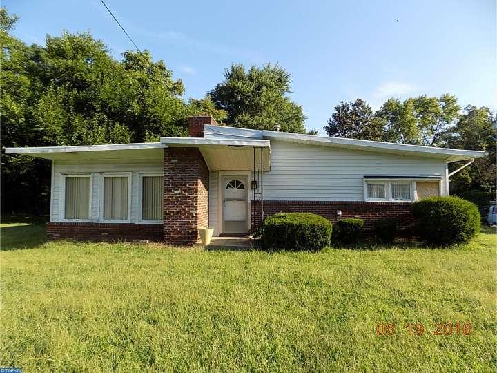 128 Fairview Avenue - Photo 1