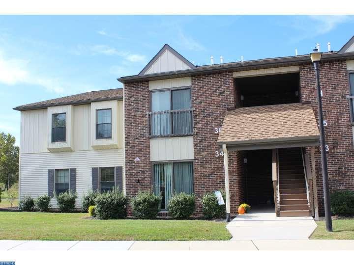 40 Windsor Court - Photo 1