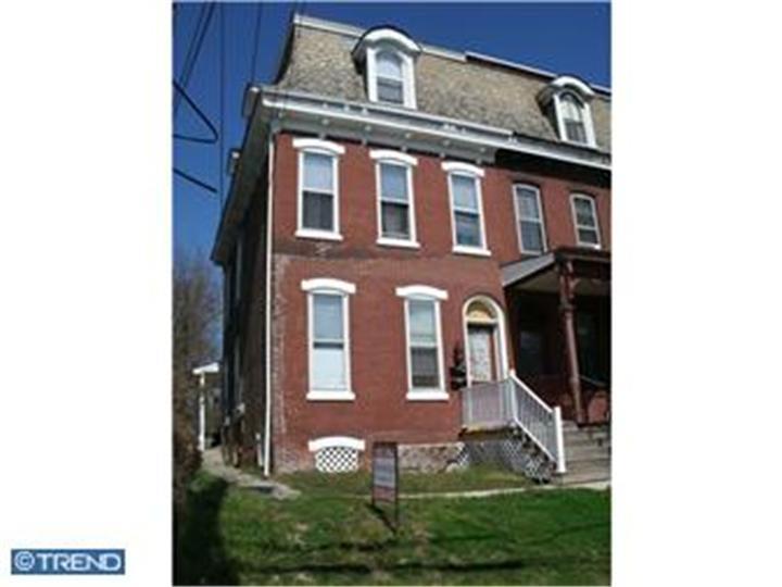 217 Jacoby Street - Photo 1