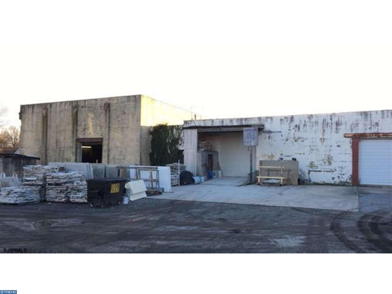 333 Washington St N - Photo 1