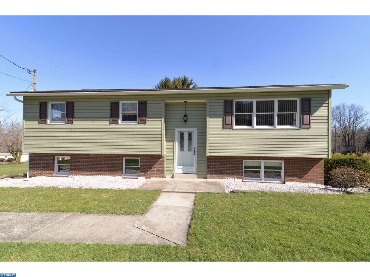 381 Ringtown Boulevard - Photo 1