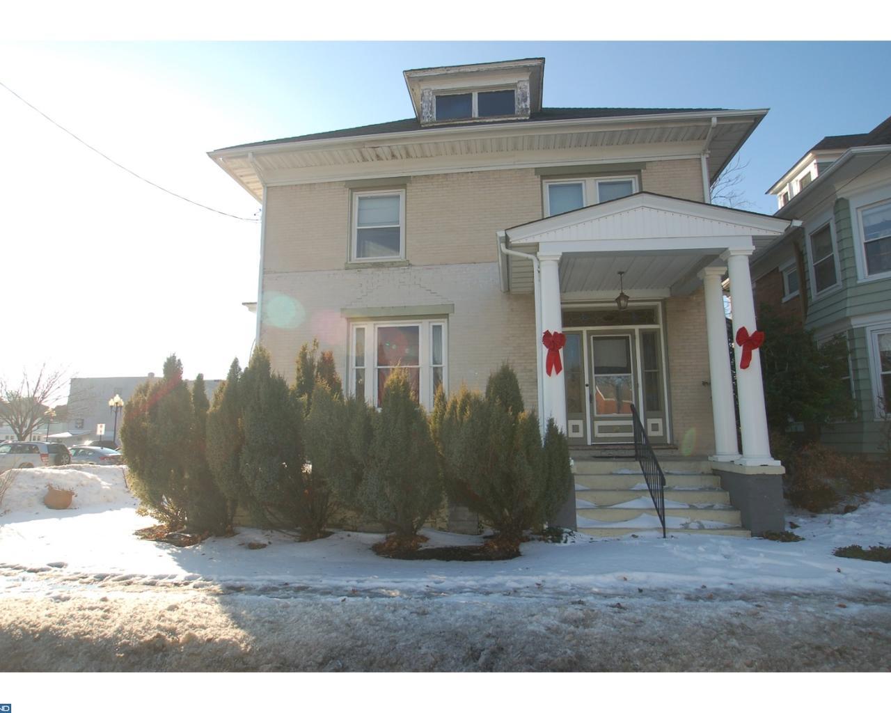 12 2ND Street - Photo 1