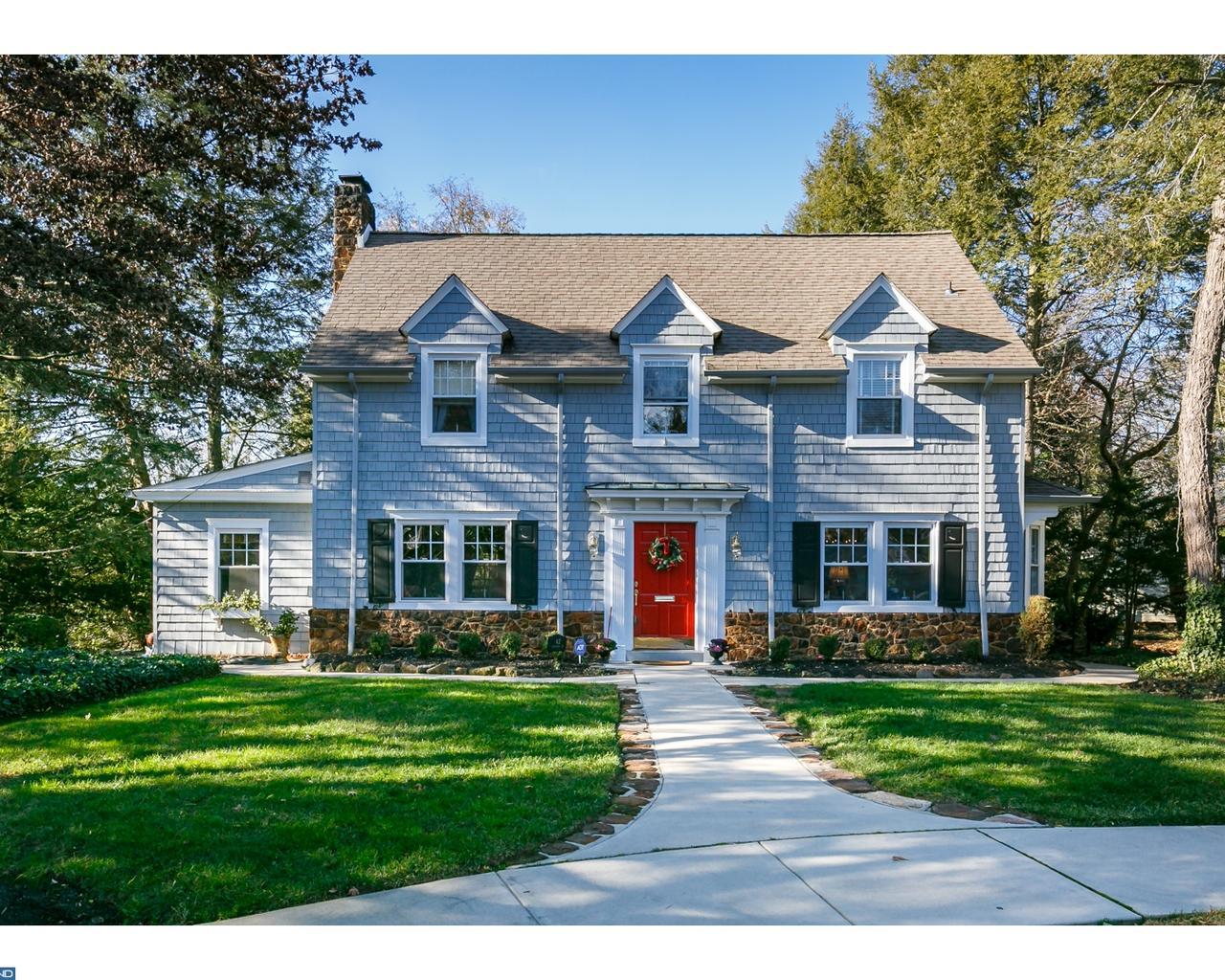 42 Lakeview Drive - Photo 1