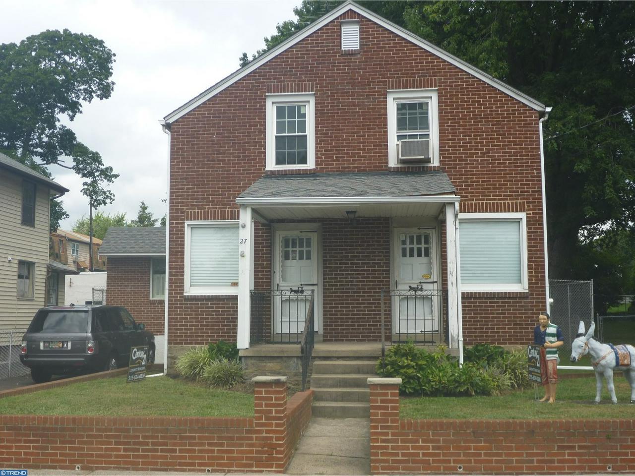 27 Montgomery Avenue - Photo 1
