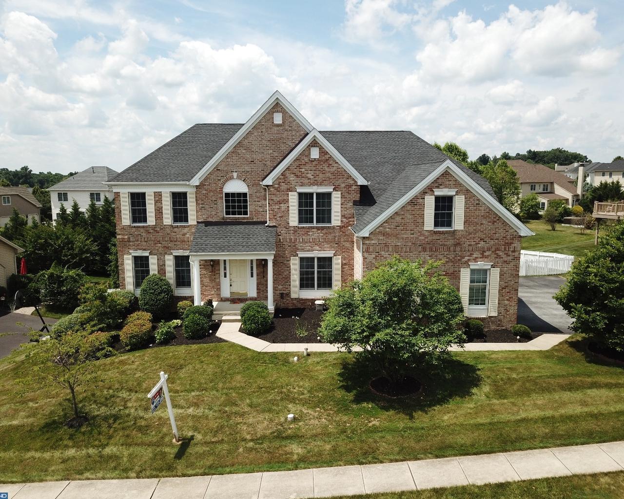 315 Prescott Drive - Photo 1