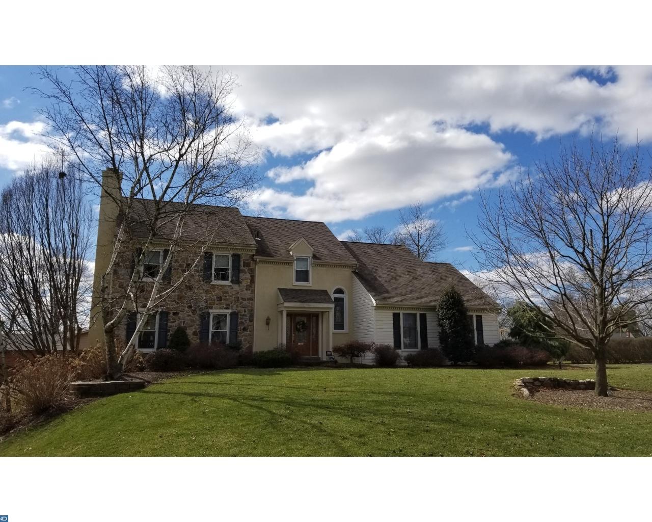 1110 Wilson Street - Photo 1