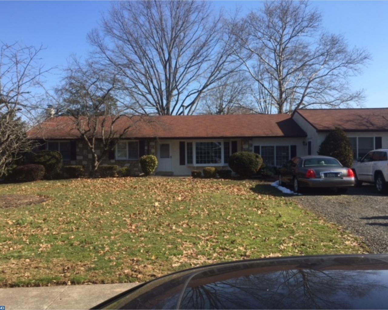 2089 Line Street - Photo 1