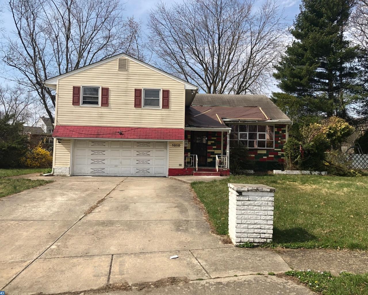 1010 Abington Terrace - Photo 1