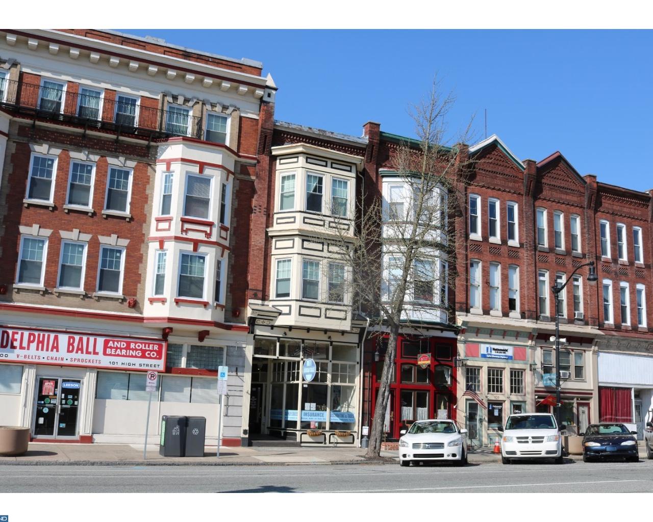 105 High Street - Photo 1