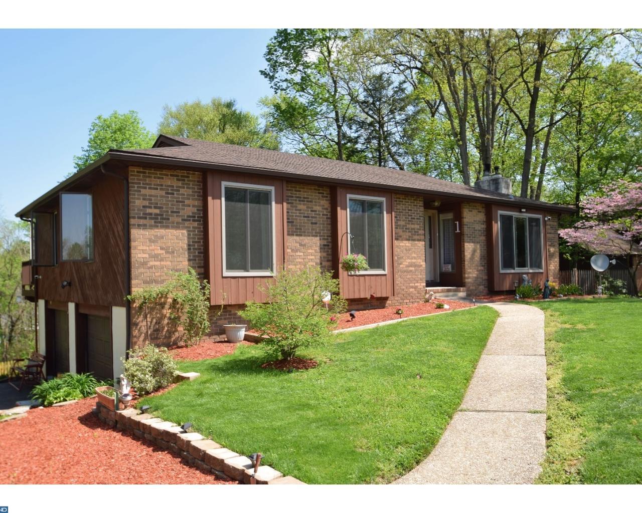 1 Ivy Court - Photo 1