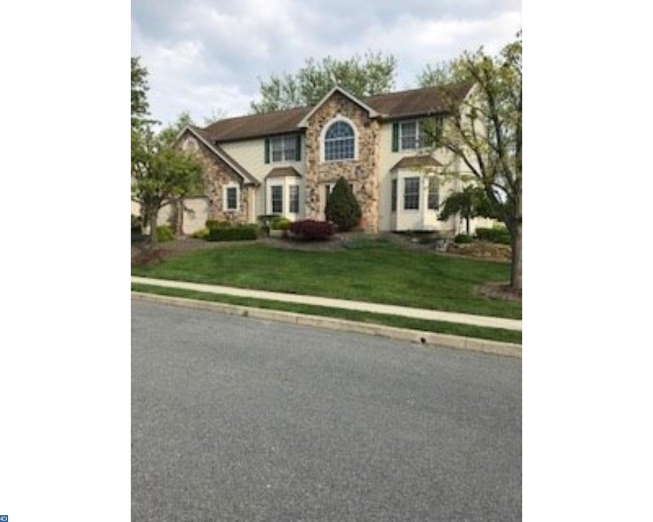 116 Pennsylvania Avenue - Photo 1