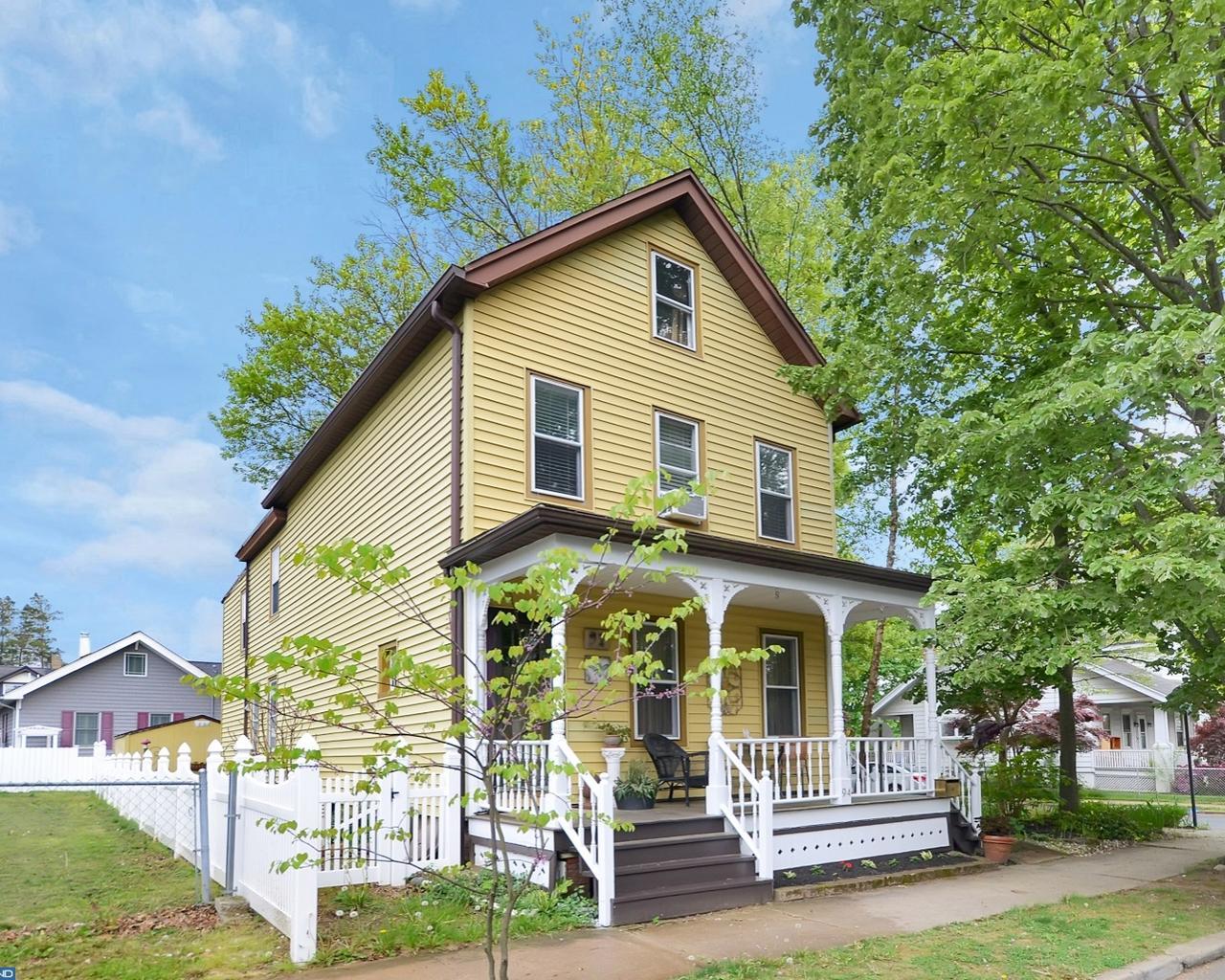 94 Burlington Street - Photo 1