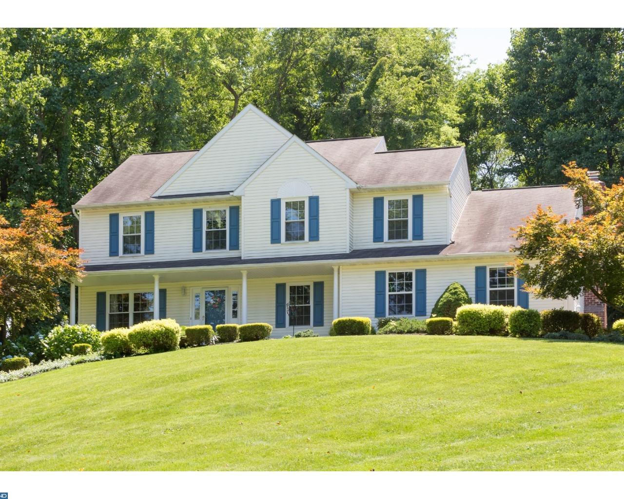 110 Wooded Acres Lane - Photo 1