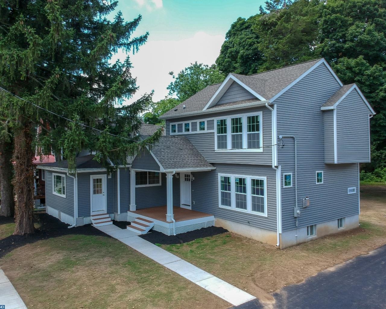 101 Herbert Avenue - Photo 1