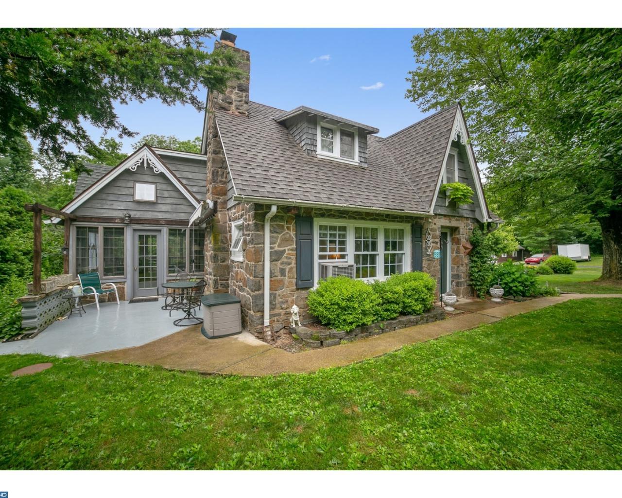2070 Old Woods Road - Photo 1