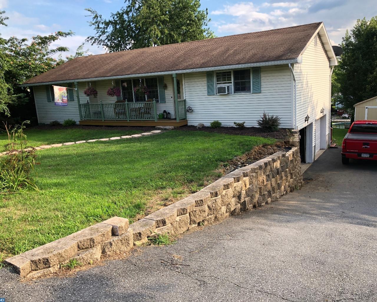 1595 Sierra Lane - Photo 1