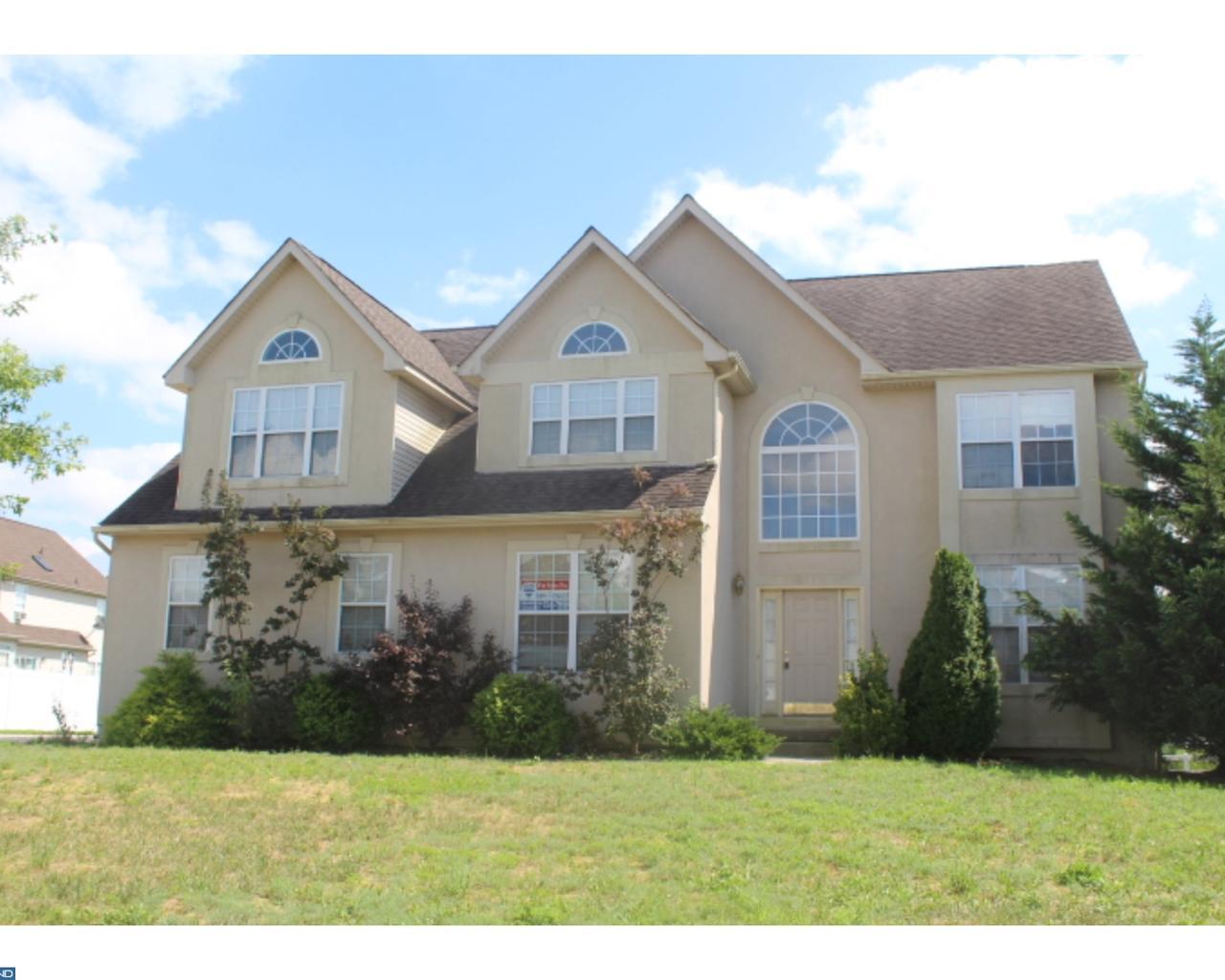 916 Frescoes Way - Photo 1