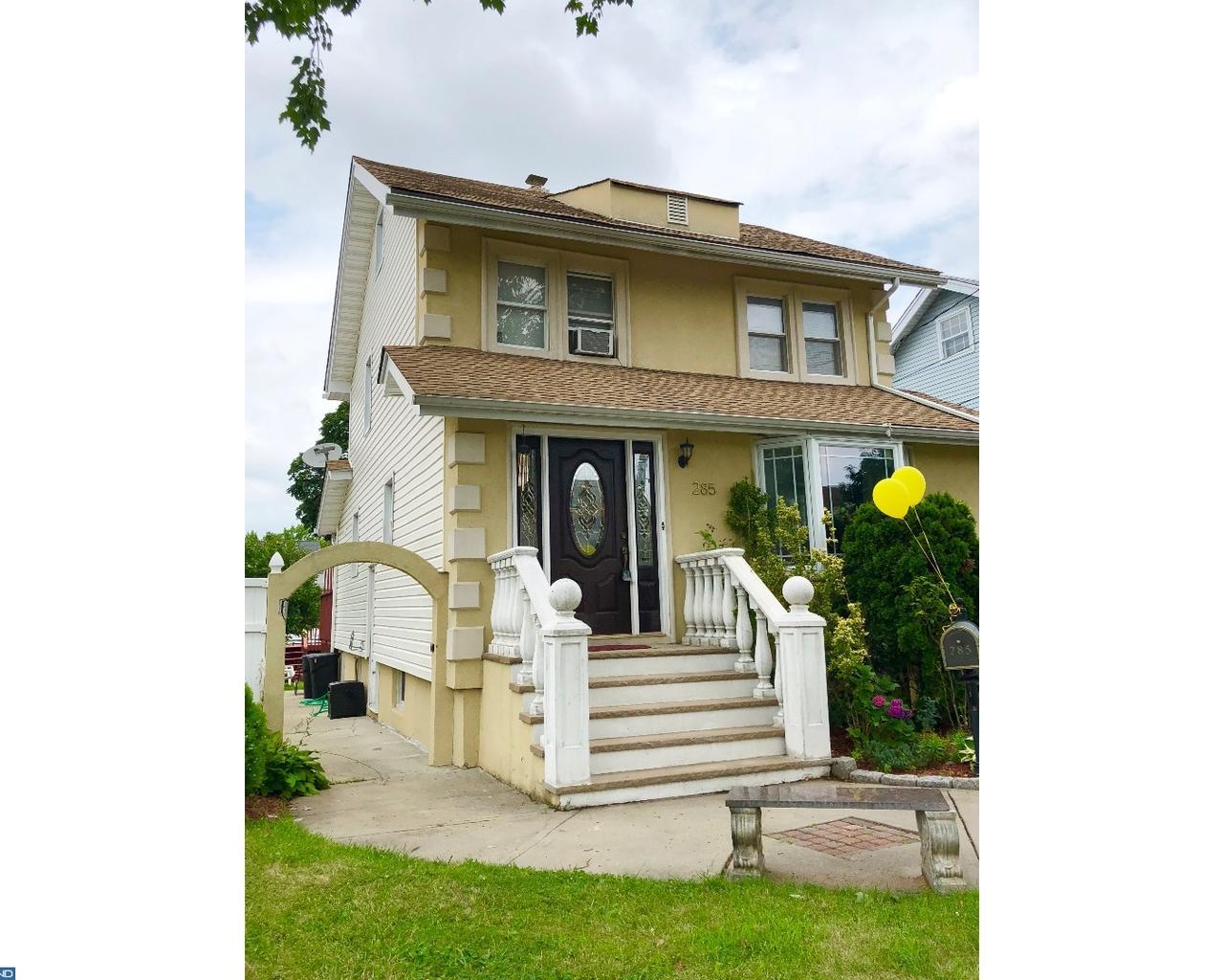 285 Highwood - Photo 1