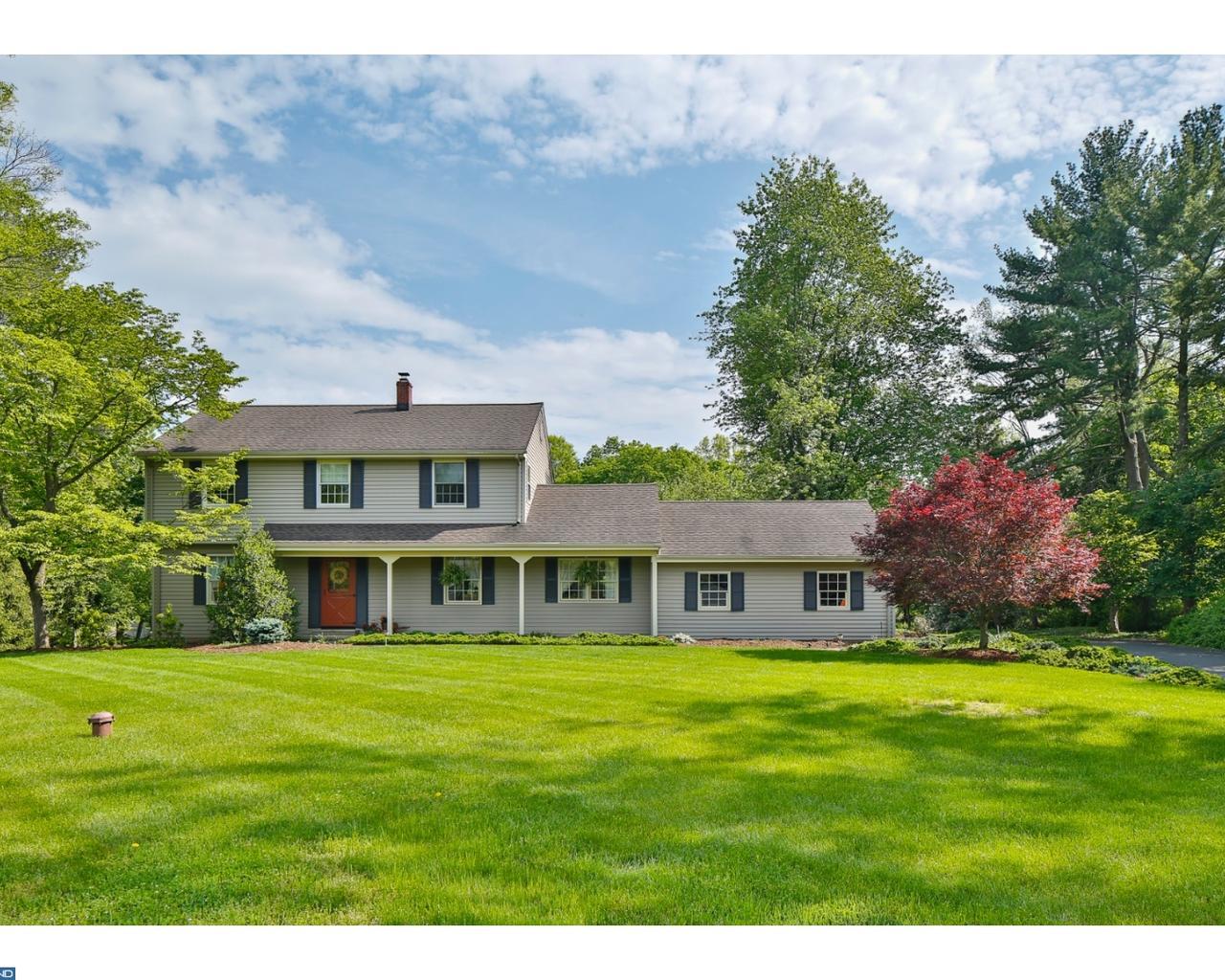 82 Jamestown Road - Photo 1