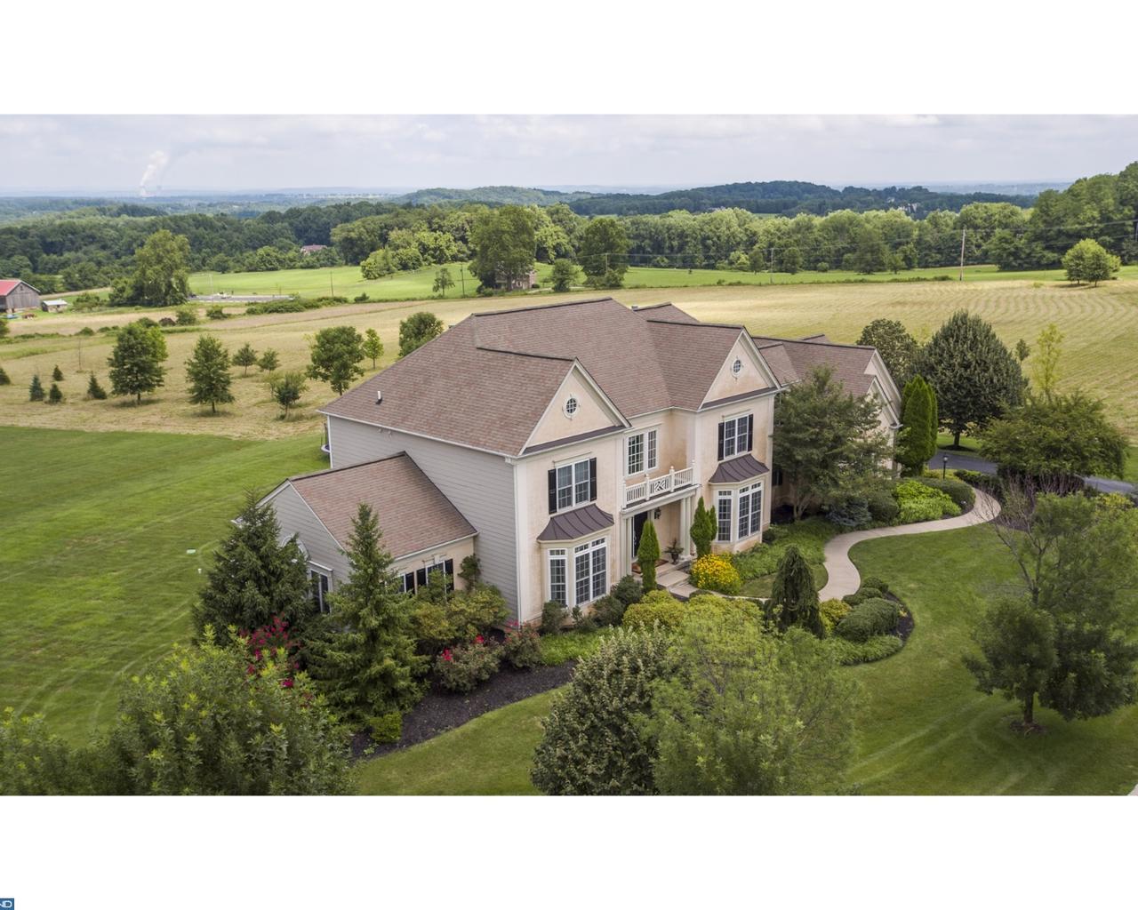 34 Hollow Drive - Photo 1