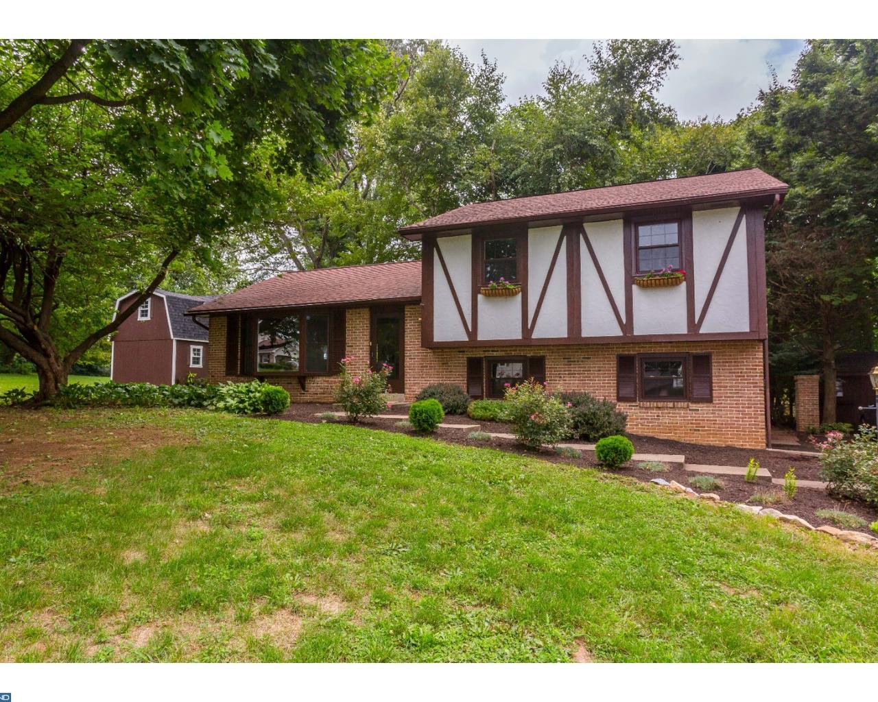165 Walnut Drive - Photo 1