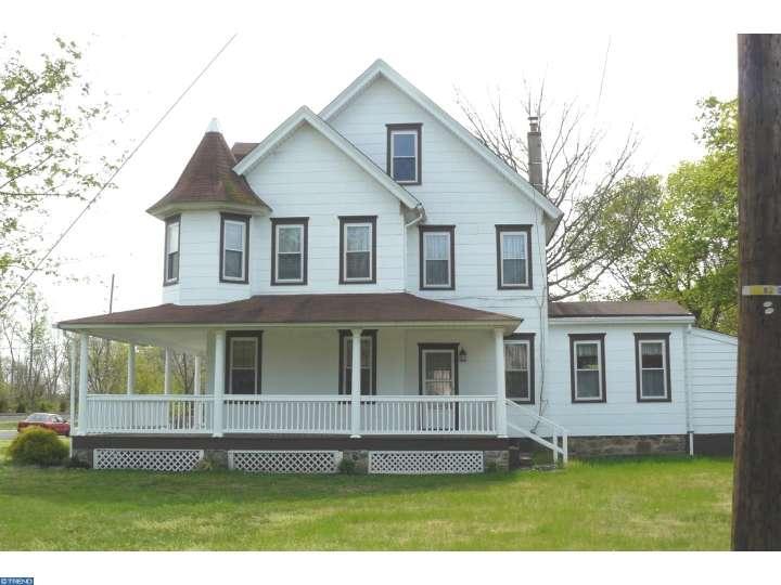 734 Pennsylvania Avenue - Photo 1