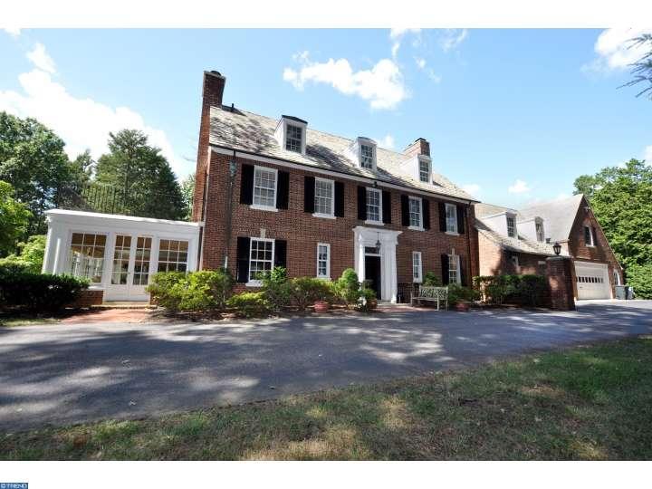 315 Oak Avenue - Photo 1