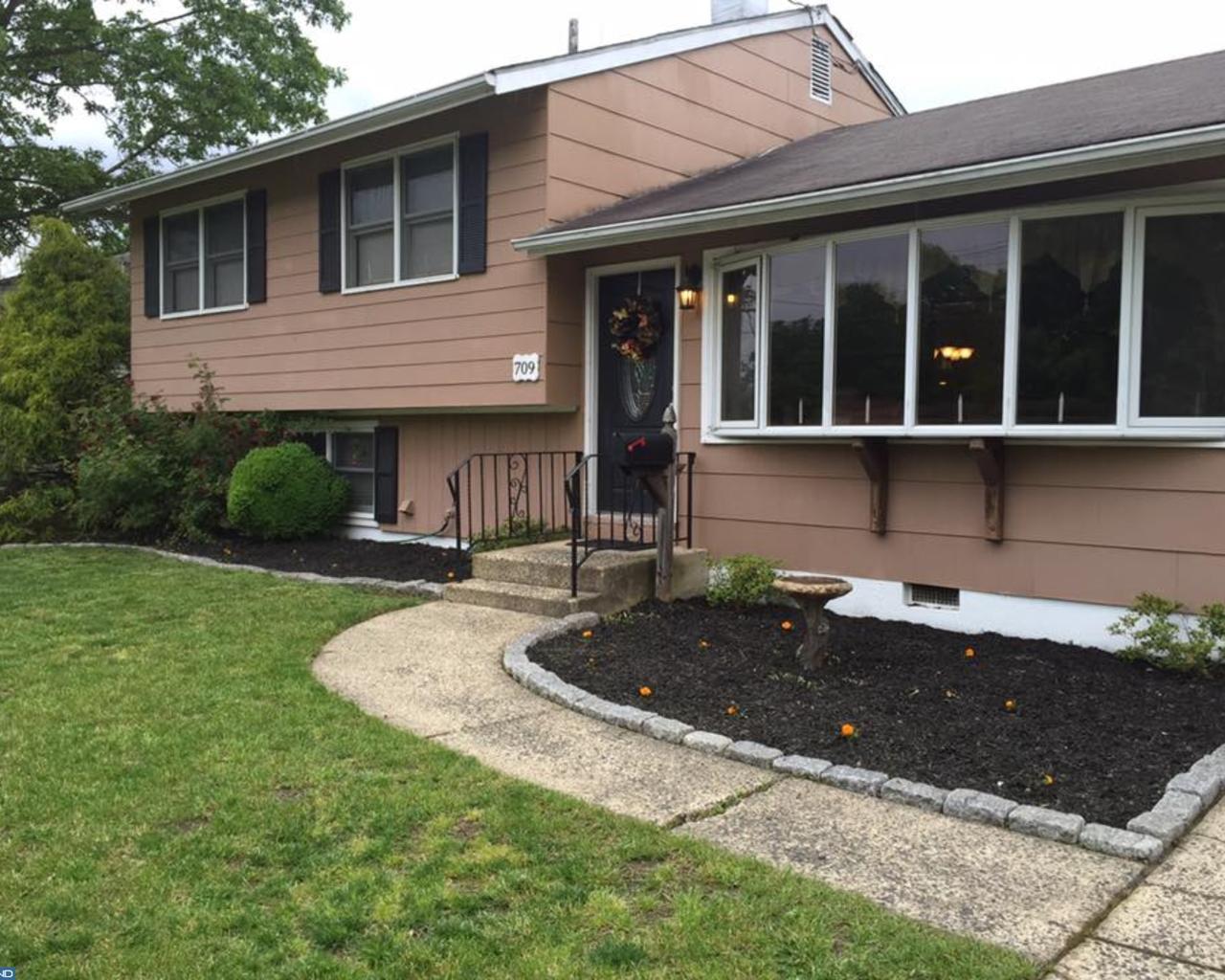 709 Purdue Avenue - Photo 1